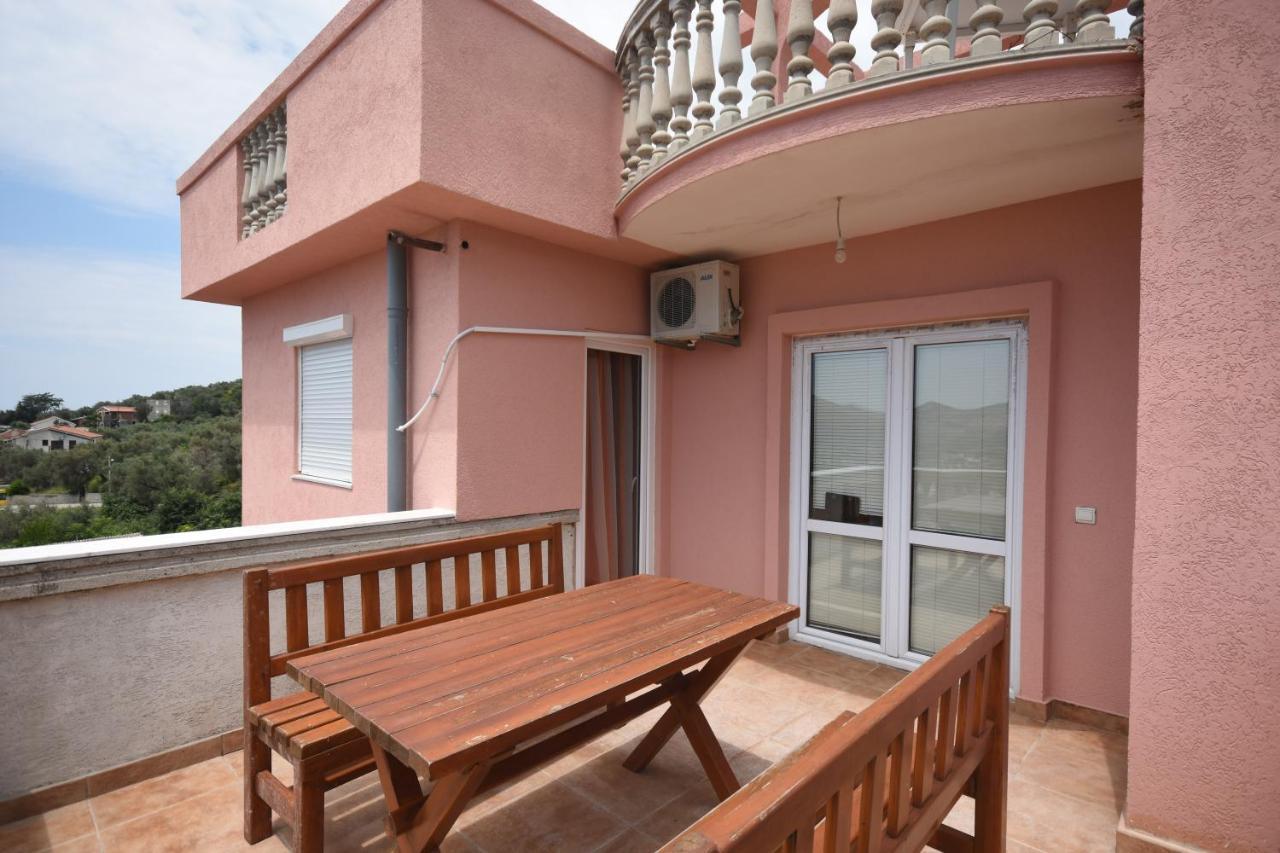 באר Apartments Astel מראה חיצוני תמונה