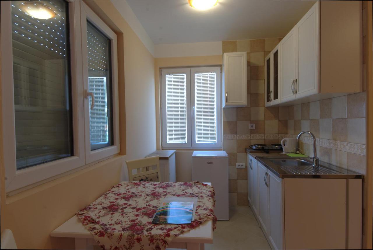 באר Apartments Astel מראה חיצוני תמונה