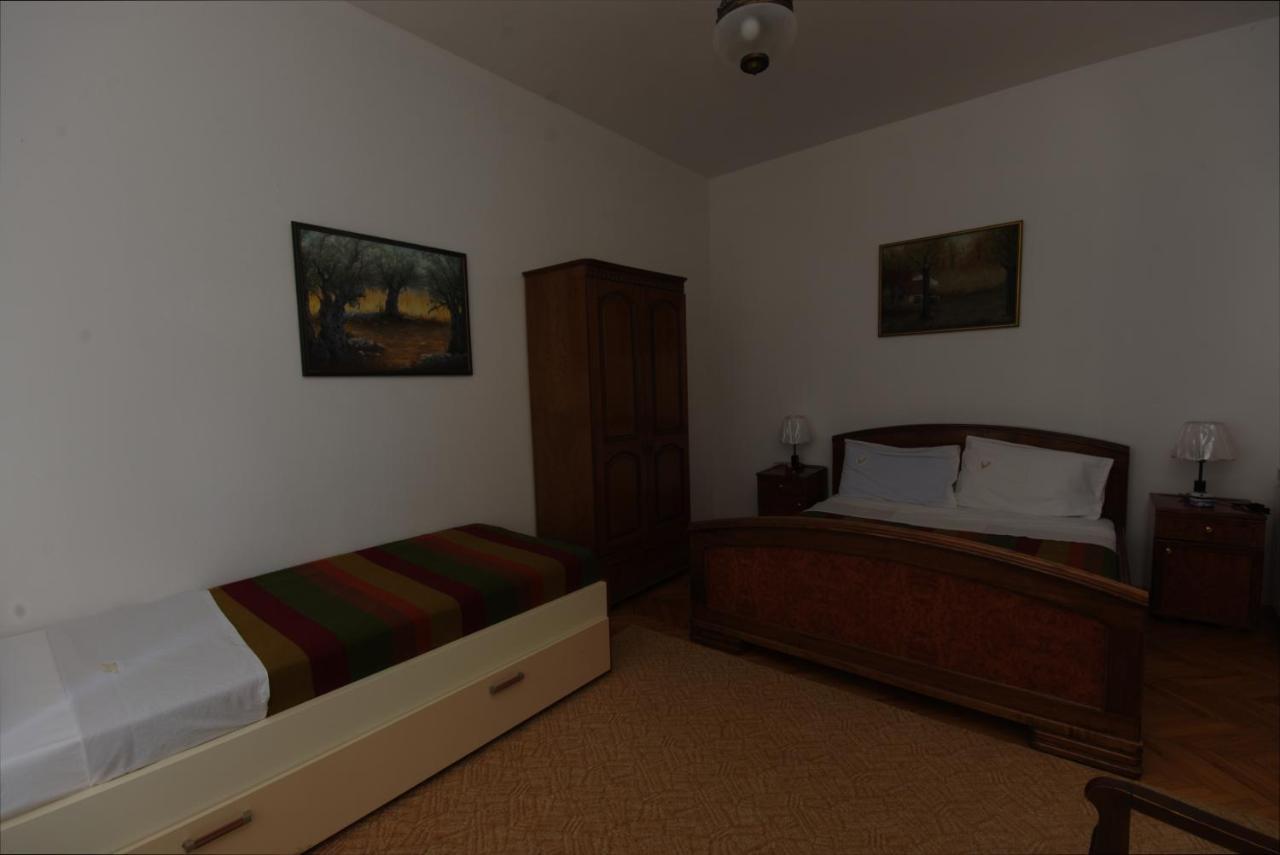באר Apartments Astel מראה חיצוני תמונה