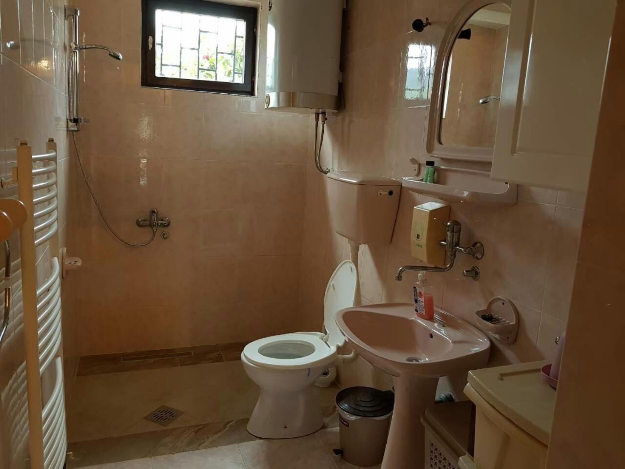 באר Apartments Astel מראה חיצוני תמונה