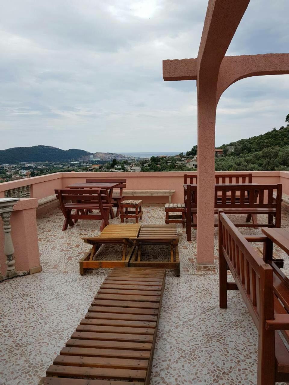 באר Apartments Astel מראה חיצוני תמונה